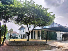 IRIS 31 Corner Lot Near Legoland JDT UTM Malay Only